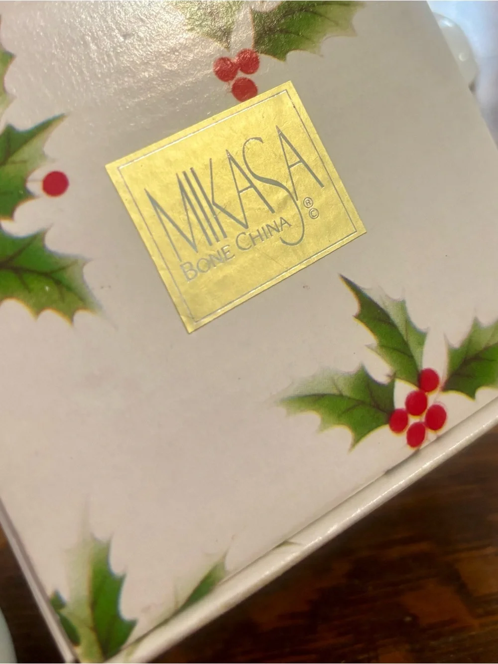 Mikasa White Porcelain Holly Salt and Pepper Shakers with Gold Trim